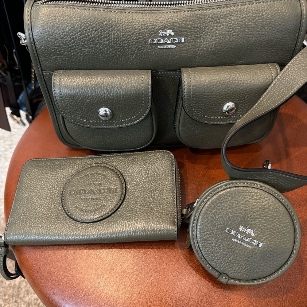NWT Coach Pennie crossbody w/ coin case attached and wallet.